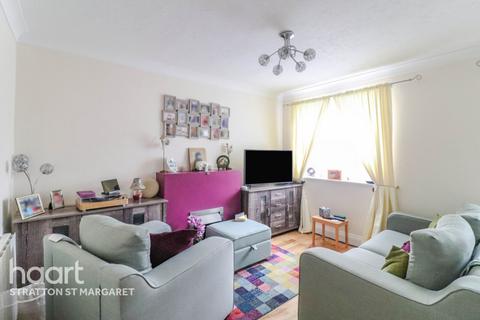 17 Archer Close, Swindon, SN2 7XH