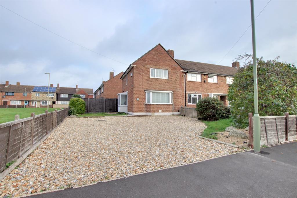 Blendworth Crescent, Havant 2 bed end of terrace house £265,000