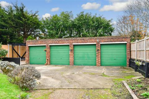 38 Gordon Road, London, E4 6BU