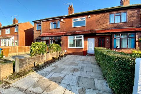 17 Baslow Grove, Stockport, SK5 7NJ