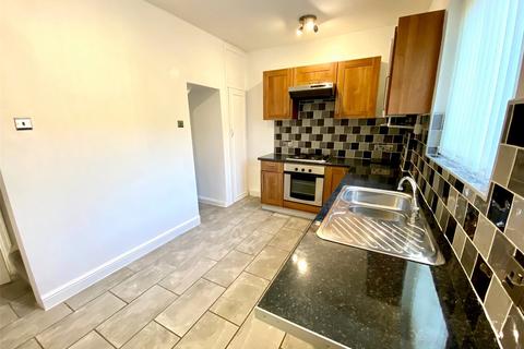 17 Baslow Grove, Stockport, SK5 7NJ