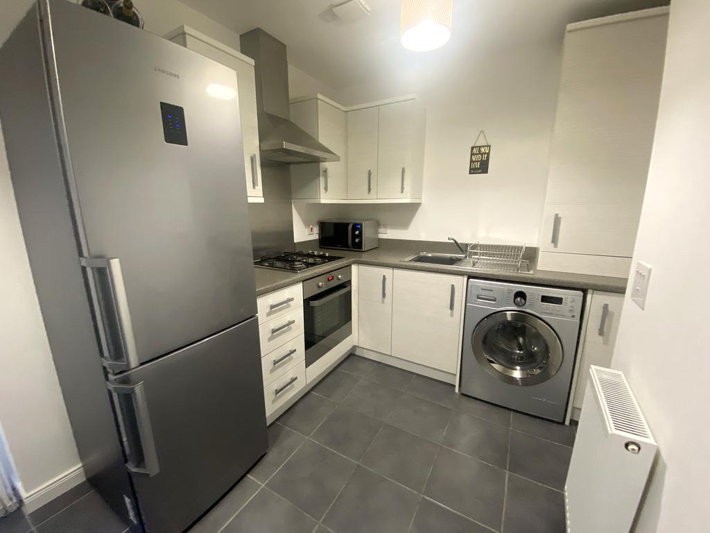 9 Spey Avenue, INVERNESS, IV2 6DS 2 bed semidetached villa £175,000