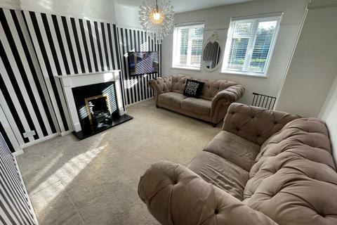 162 South Road, South Ockendon, RM15 6BX