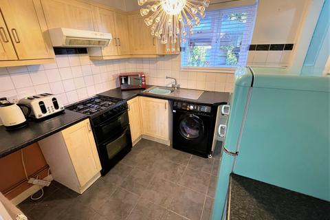 162 South Road, South Ockendon, RM15 6BX