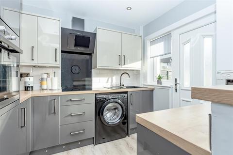 8 Alloway Drive, Cowie, Stirling, FK7 7BU