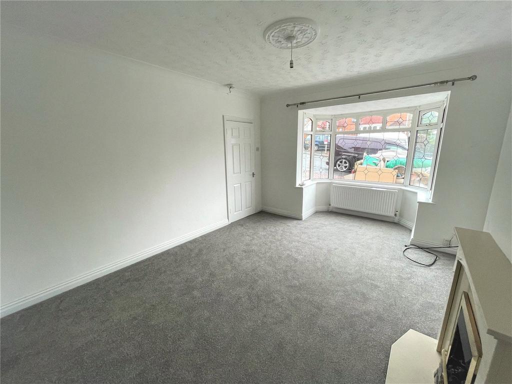 Tower Road, Tividale, Oldbury, B69 3 bed semidetached house £750 pcm