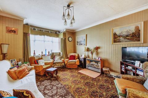 141 Hanover Road, London, NW10 3DN