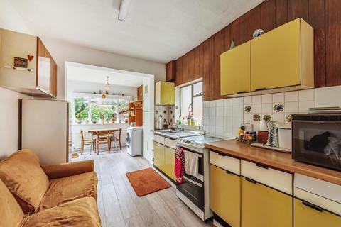 141 Hanover Road, London, NW10 3DN