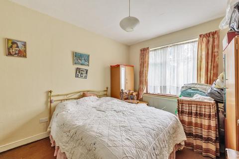 141 Hanover Road, London, NW10 3DN