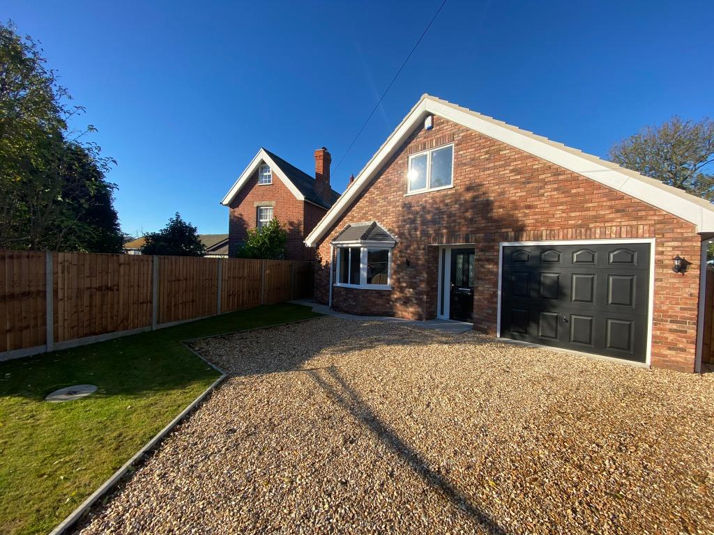 Field Lane, Friskney, PE22 3 bed bungalow £975 pcm (£225 pw)