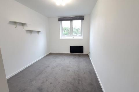 3 bedroom apartment to rent, Rusper Close, Stanmore, HA7
