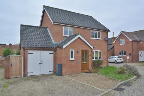 2 Constable Court, Harleston, IP20 9EE