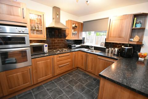 152 Acheson Road, Shirley, Solihull, B90 2JA