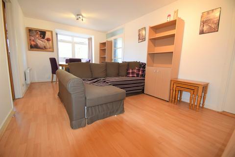 1 bedroom apartment to rent, Harriers Close, Ealing