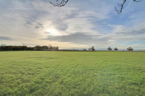 2 Doddington Road, Chatteris, PE16 6UA