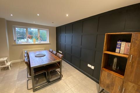 52 Barley Close, Burton-on-trent, DE14 2SX