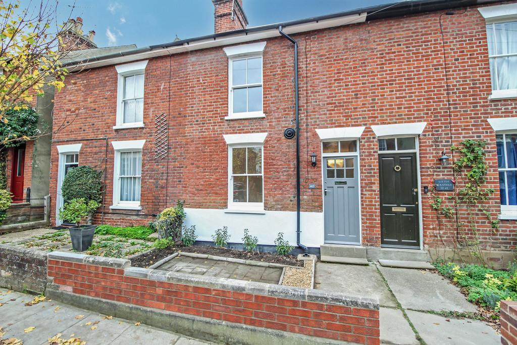 Roman Road, Colchester, CO1 1UP 2 bed terraced house £350,000