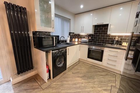 9 The Meadows, Darwen, BB3 0PF