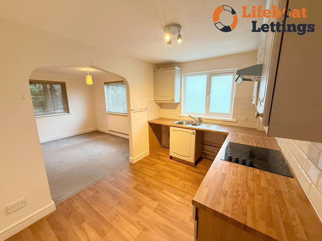 Kitchen b