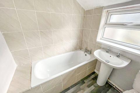 70 Park Street, Grimsby, DN32 7NU