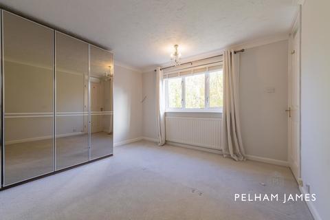 6 Brawn Way, Elton, Peterborough, PE8 6RL