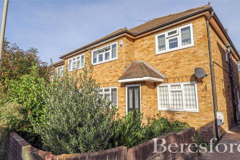 105 Shevon Way, Brentwood, CM14 4PL