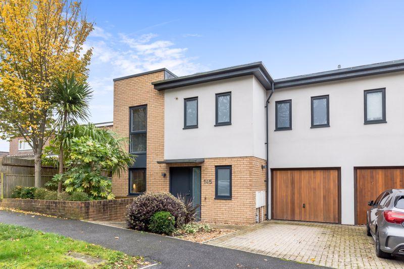 Vale Avenue, Brighton 4 bed semidetached house £650,000