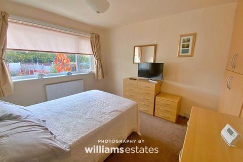 120 Beverley Drive, Prestatyn, LL19 7RE