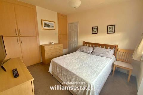 120 Beverley Drive, Prestatyn, LL19 7RE