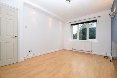 14 Cobham Parade, Wakefield, WF1 2DY