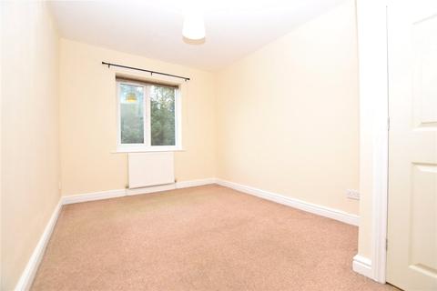14 Cobham Parade, Wakefield, WF1 2DY