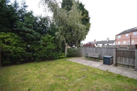 14 Cobham Parade, Wakefield, WF1 2DY