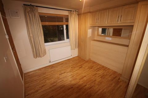 undefined, Lingfield Drive, Leeds, LS17