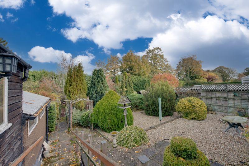 Hervey Road, Bury St. Edmunds 2 bed detached bungalow £350,000