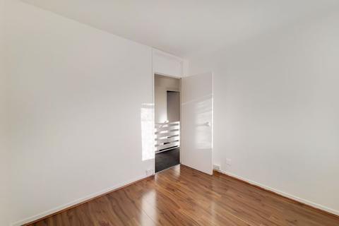 266 Addison Way, Hayes, UB3 2DL