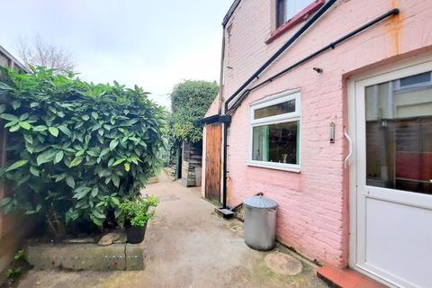 84 New Road, Bedfont, Feltham, TW14 8HT