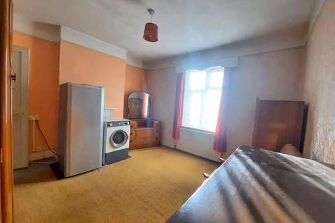 84 New Road, Bedfont, Feltham, TW14 8HT