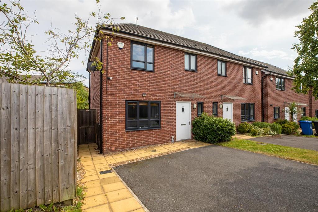 Bugle Close, Salford 3 bed house £245,000
