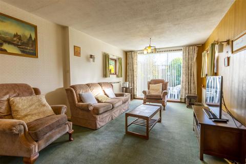 10 Dale View, Ilkeston, DE7 4LD