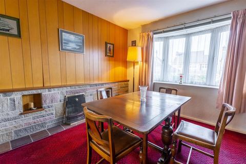 10 Dale View, Ilkeston, DE7 4LD