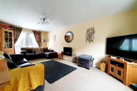 4 bedroom detached house for sale - Discovery Close, Coalville