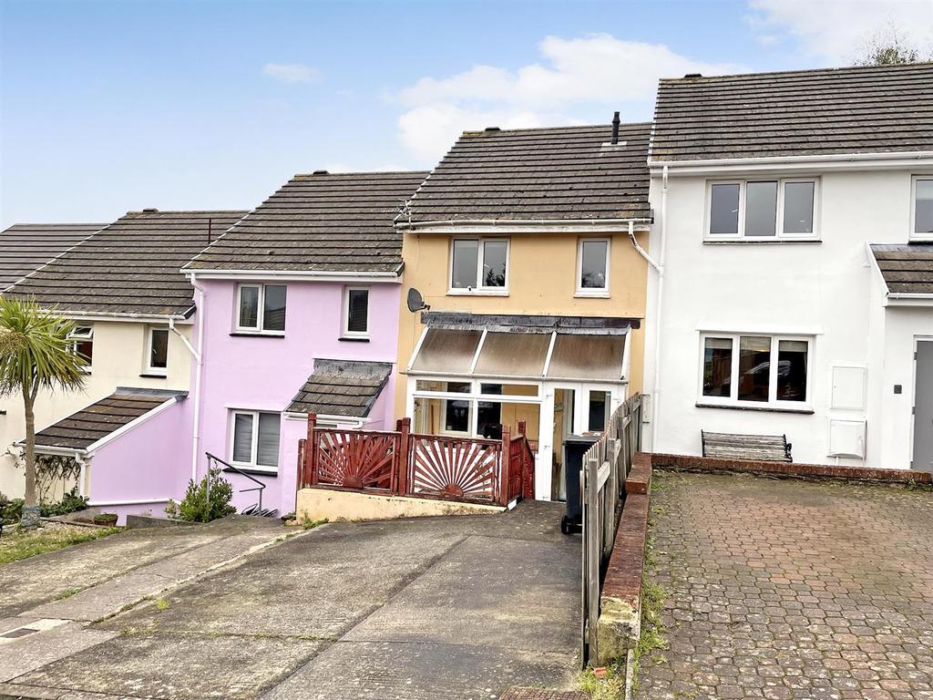 Hermitage Road, Dartmouth 2 bed house £235,000
