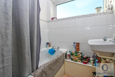 57 Springbank, Norwich, NR1 2LH