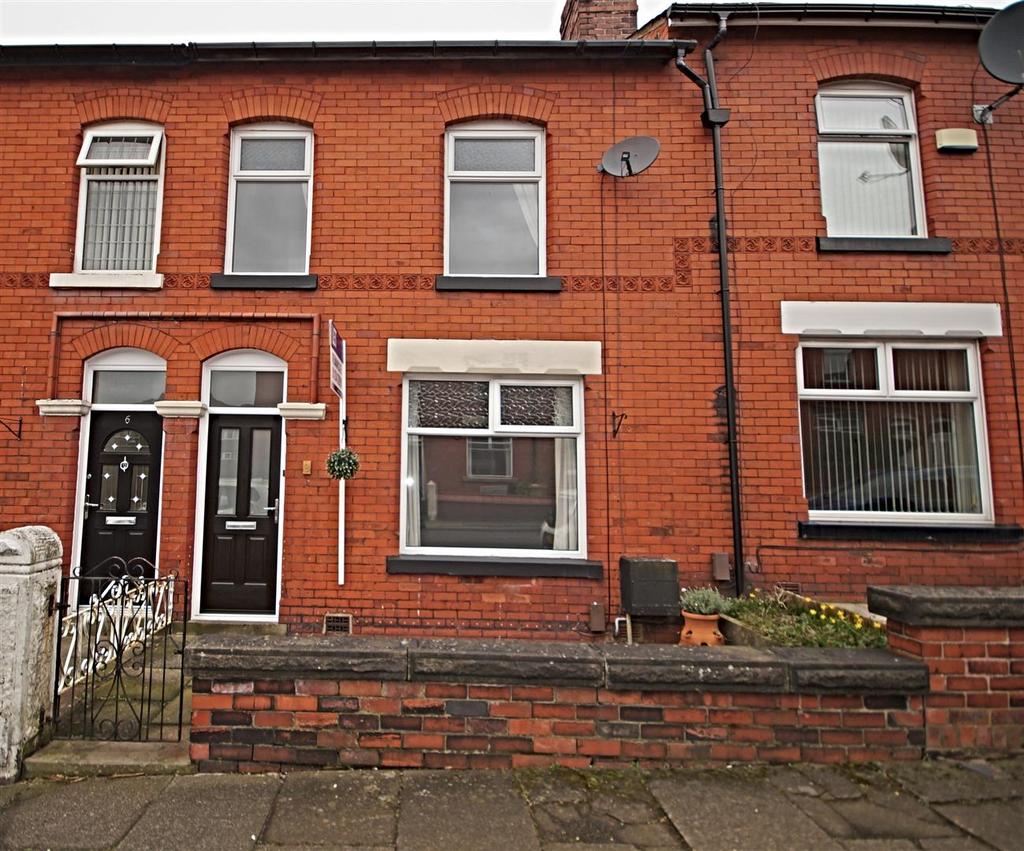 St Annes Road, Horwich 3 bed terraced house £675 pcm (£156 pw)