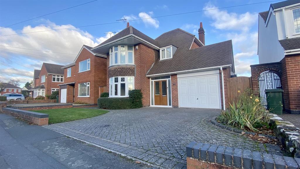 Knoll Drive, Coventry 4 bed detached house £1,495 pcm (£345 pw)
