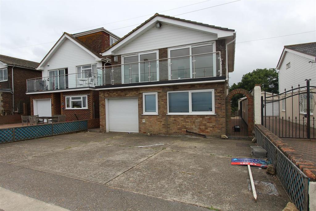 The Leas Minster Kent 4 bed detached house £1,550 pcm (£358 pw)