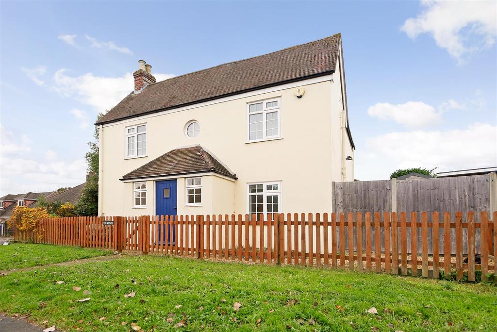 Westergate Street, Westergate 3 bed detached house £425,000