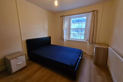 1 bedroom in a house share to rent, St. Lukes Road, Torquay TQ2