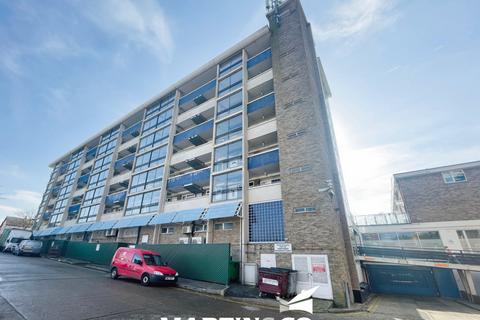 1 bedroom apartment to rent, The Vineyards, Great Baddow