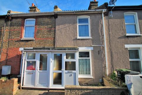 12 Mead Road, Gravesend, DA11 7PP